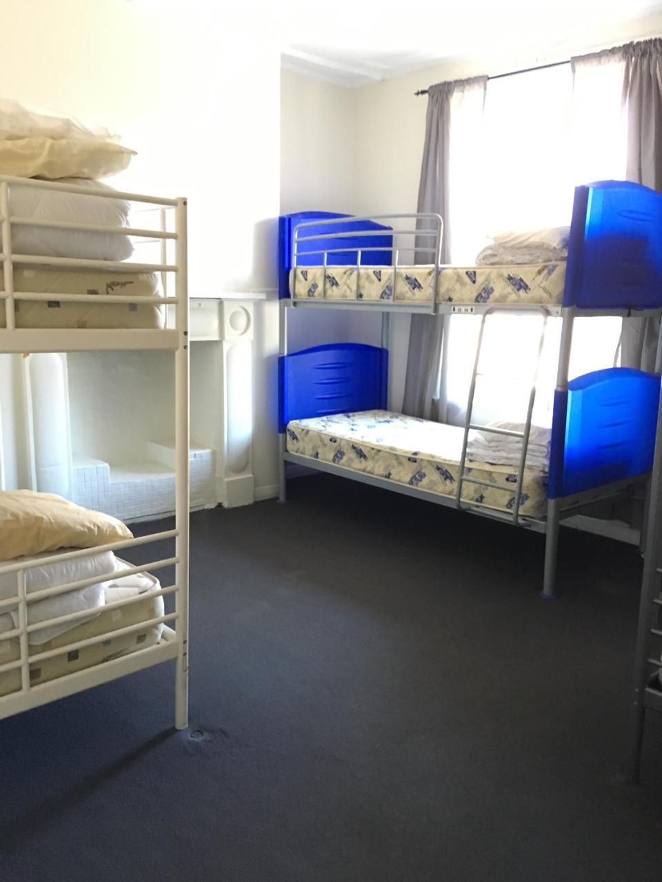Shingo'S Backpackers Hostel Adelaide Exterior photo